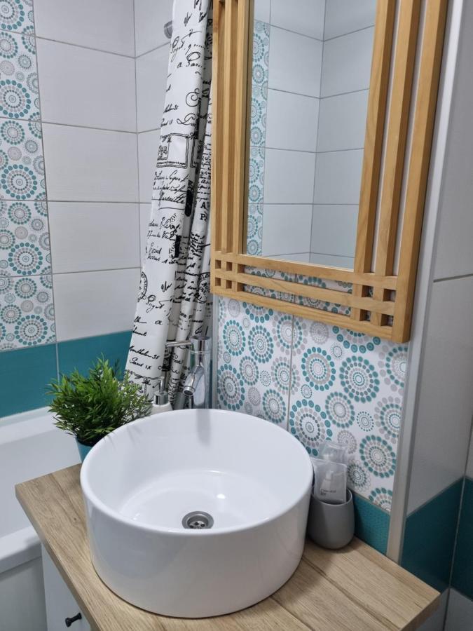 Dream Apartment Petroşani Εξωτερικό φωτογραφία